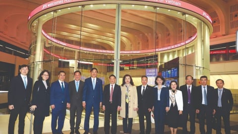 Việt Nam xúc tiến đầu tư tài chính tại Hàn Quốc và Nhật Bản thành công ấn tượng, triển vọng tươi sáng