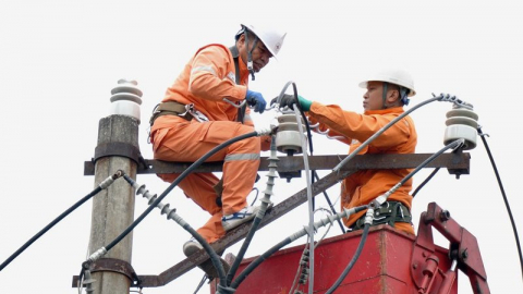 Năm đầu tiên EVNNPC được Fitch Ratings xếp hạng tín nhiệm ở mức “BB+” với triển vọng ổn định