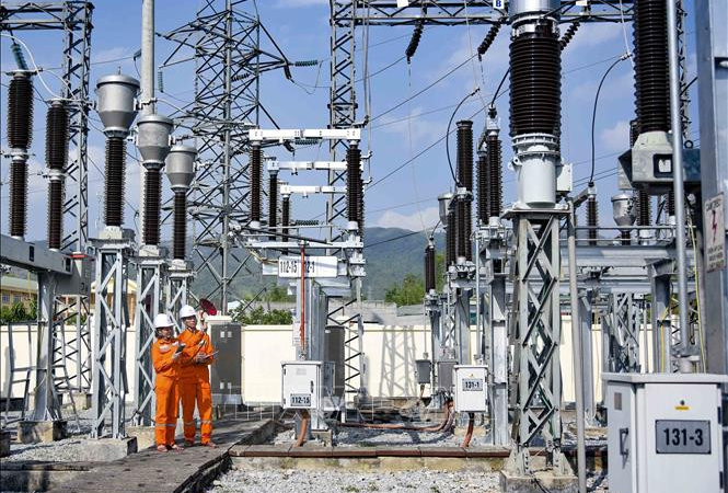 Bộ Công Thương ban hành Kế hoạch cung ứng điện cao điểm mùa khô năm 2024