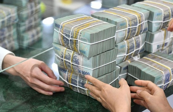 Tín dụng chảy mạnh vào nền kinh tế, đạt 13% năm 2023