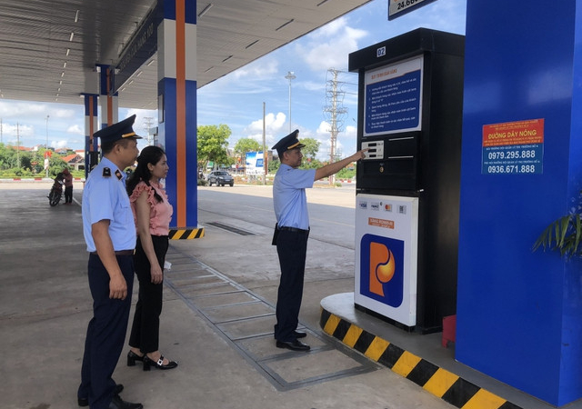 Xử phạt 860 cơ sở kinh doanh xăng dầu vi phạm