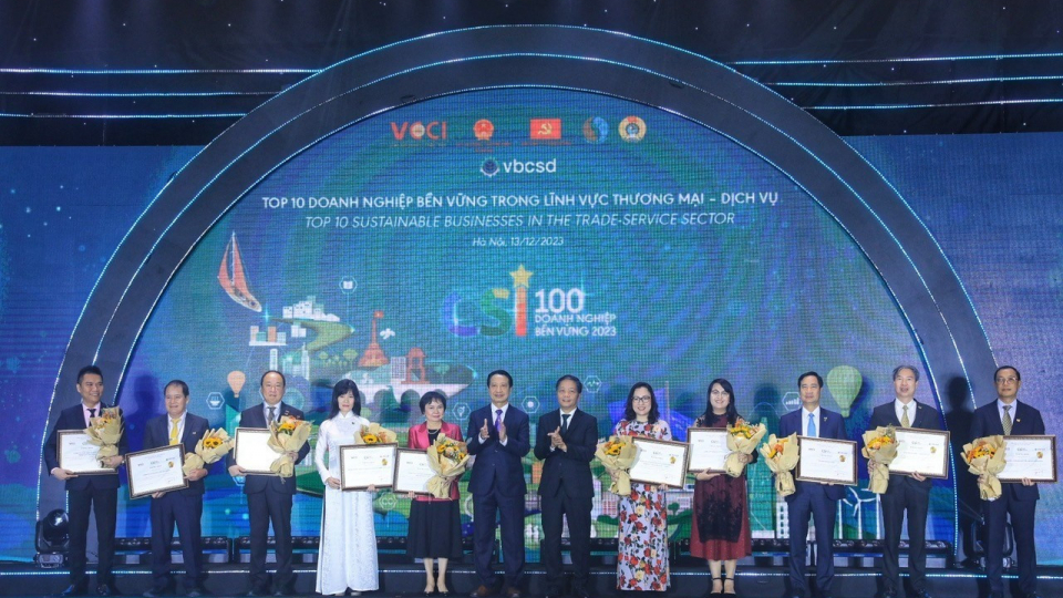 Lần thứ 7 liên tiếp Herbalife Việt Nam được vinh danh trong Top 100 Doanh Nghiệp Bền Vững Việt Nam 2023