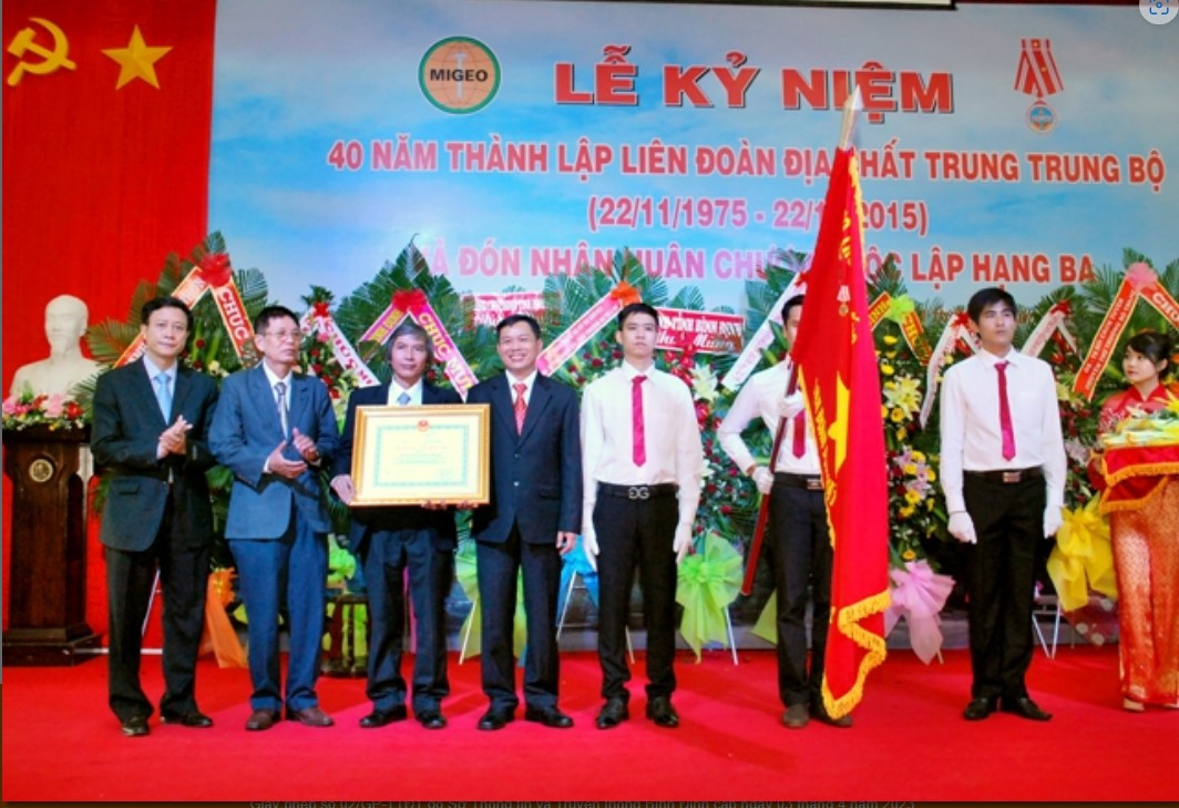 a2-le-ky-niem-40-nam-ngay-thanh-lap-1